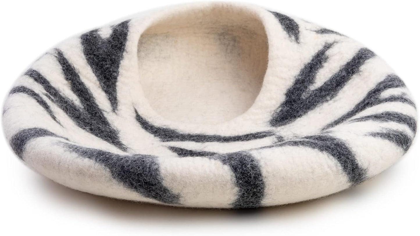 Woolygon Premium Felt Cat Cave Bed - Wool Kitty Beds Handcrafted Kitten Caves Bed for Indoor Cats - Made from 100% Eco-Friendly Merino Wool, Foldable Cat Hidewawy Covered Cat House Pod