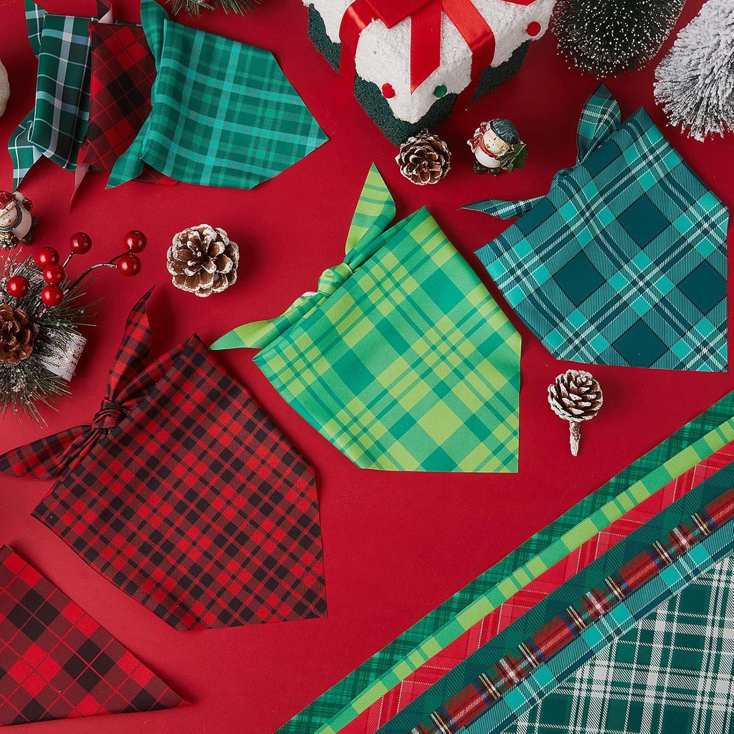 Abbylike 50 Pieces Christmas Plaid Dog Bandanas Bulk Xmas Bandanas for Dogs Triangle Kerchief Bibs Scarf Set for Christmas Pet Costume Accessories Decoration (25.6 x 17.7 x 17.7)